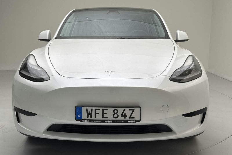 Tesla Model Y bild 4