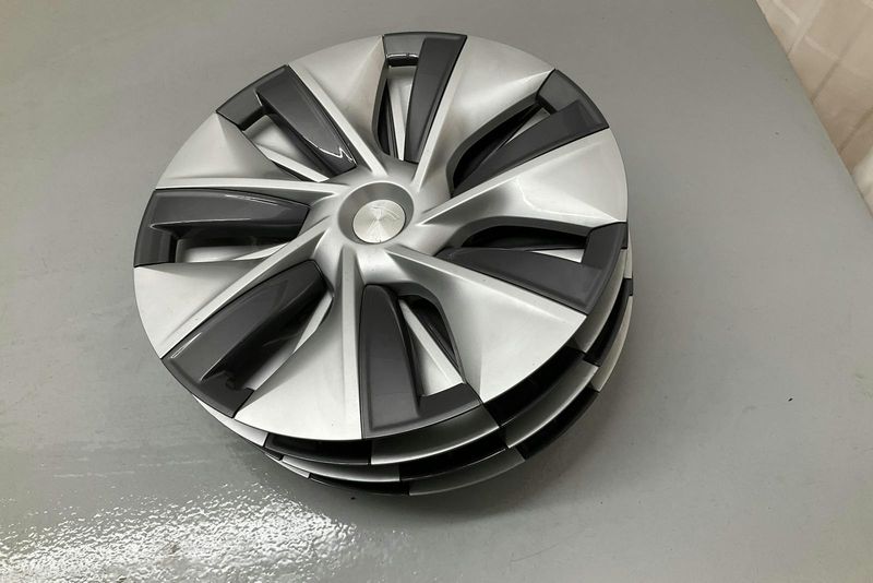 Tesla Model Y bild 17