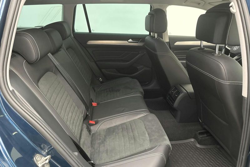 Volkswagen Passat bild 8