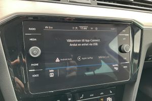 Volkswagen Passat bild 13