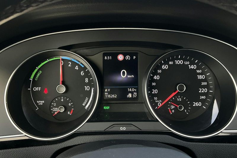 Volkswagen Passat bild 10
