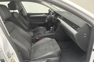 Volkswagen Passat bild 9