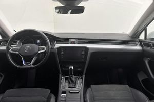 Volkswagen Passat bild 6