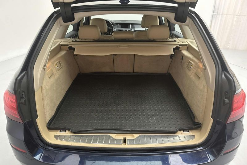 BMW 520 bild 9