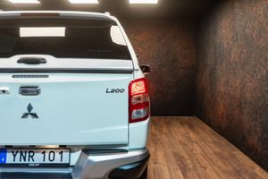 Mitsubishi L200 bild 12