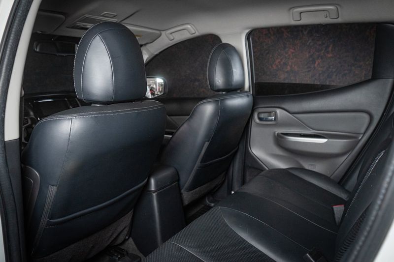 Mitsubishi L200 bild 29