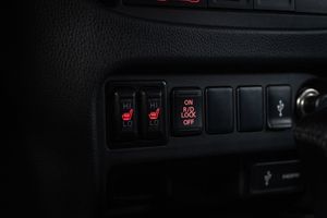 Mitsubishi L200 bild 25