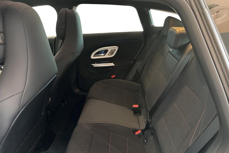 Mercedes CLA250 bild 10