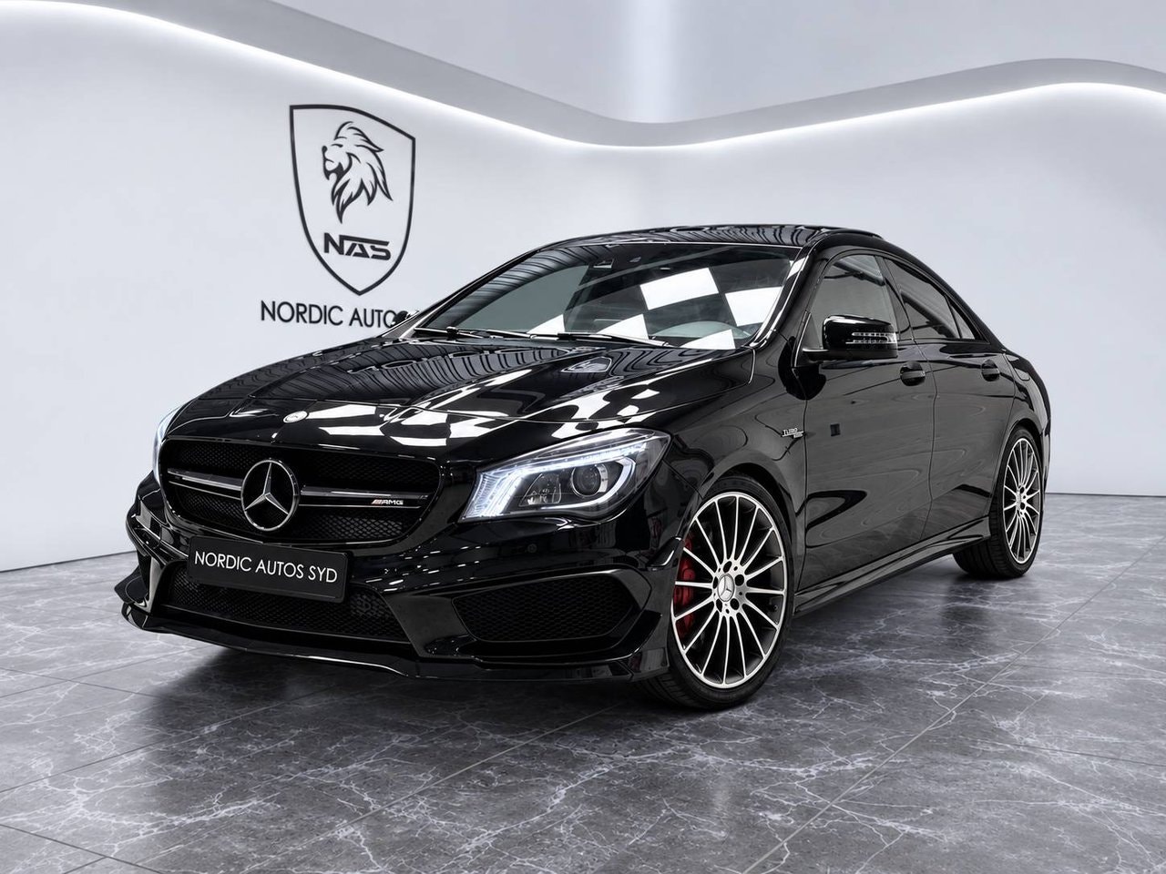 Mercedes CLA45 AMG