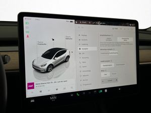 Tesla Model Y bild 25