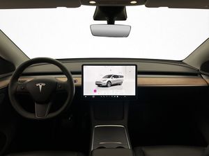 Tesla Model Y bild 15