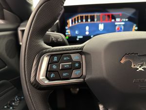 Ford Mustang bild 15