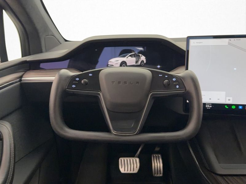 Tesla Model X bild 21