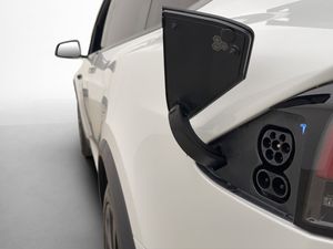 Tesla Model X bild 14