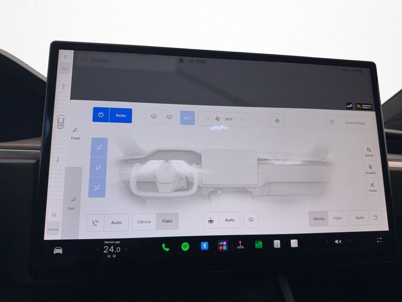 Tesla Model X bild 30