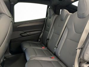 Tesla Model X bild 23