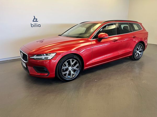 Volvo V60 B4 Bensin Core/ Bakkamera/ Navigation/ - 2024