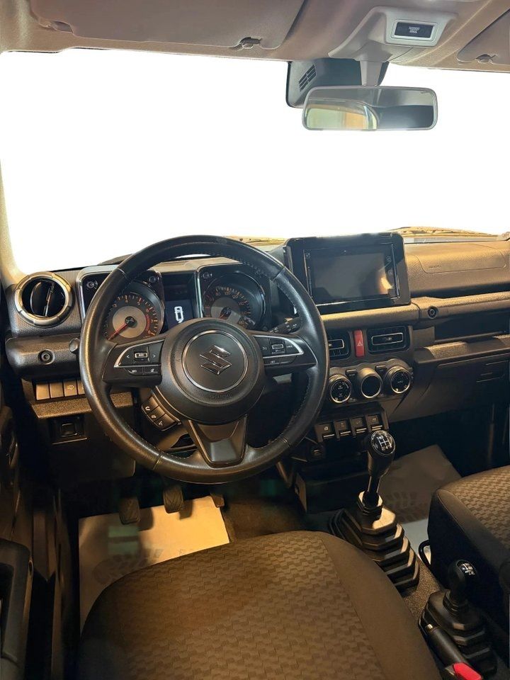 Suzuki Jimny bild 9