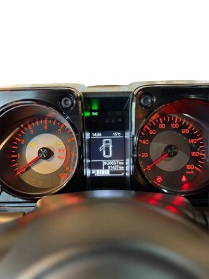 Suzuki Jimny bild 13