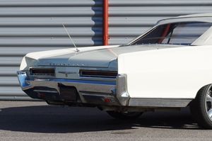 Pontiac Bonneville bild 14