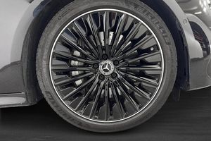 Mercedes E300 bild 5