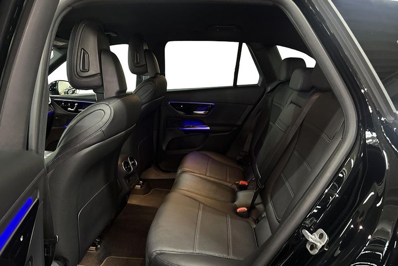 Mercedes GLC300 bild 15