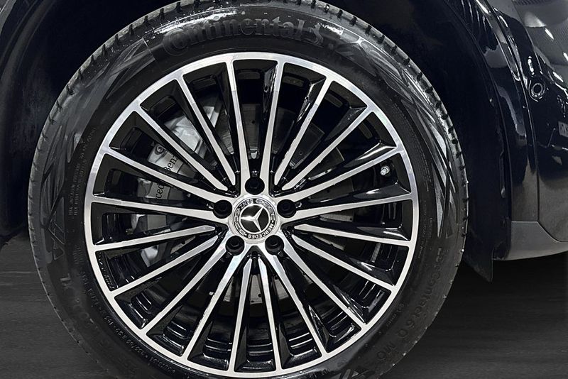 Mercedes GLC300 bild 5