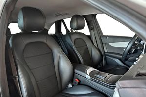 Mercedes GLC300 bild 12