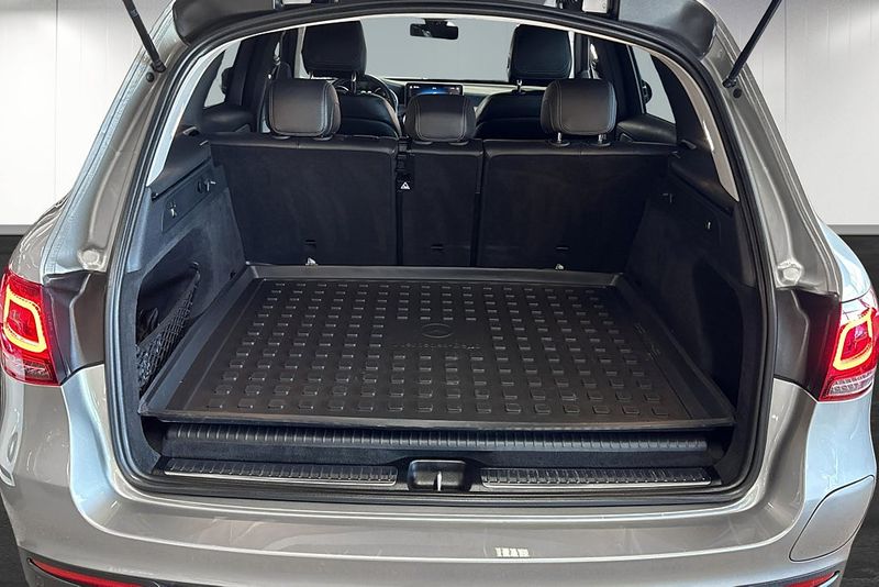 Mercedes GLC300 bild 17