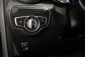 Mercedes GLC300 bild 10