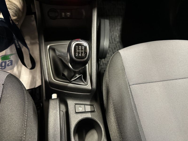 Hyundai i20 bild 14