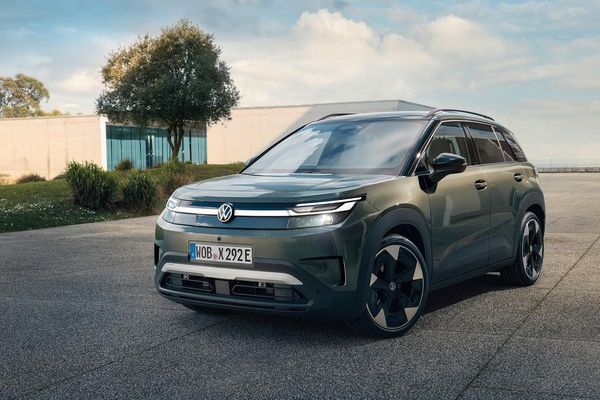 Volkswagen ID. Cross Life Pro 52 kWh 211HK *NU FÖR BESTÄLLNING* - 2027