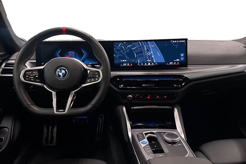 BMW i4 bild 8