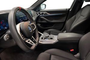 BMW i4 bild 12