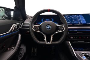 BMW i4 bild 9