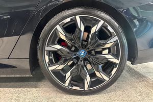 BMW 530 bild 16
