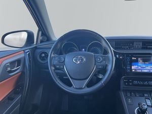 Toyota Auris bild 9
