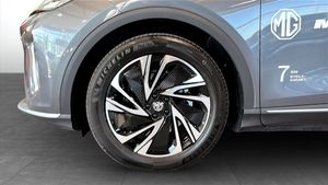 MG S6 EV bild 9
