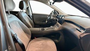 MG S6 EV bild 3