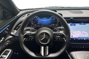 Mercedes E300 bild 7