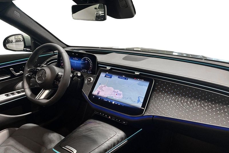 Mercedes E300 bild 9