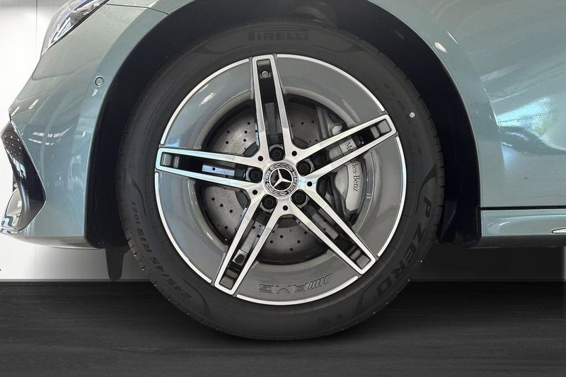 Mercedes E300 bild 5