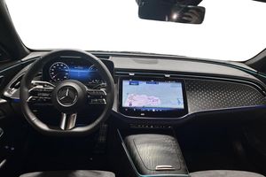 Mercedes E300 bild 8