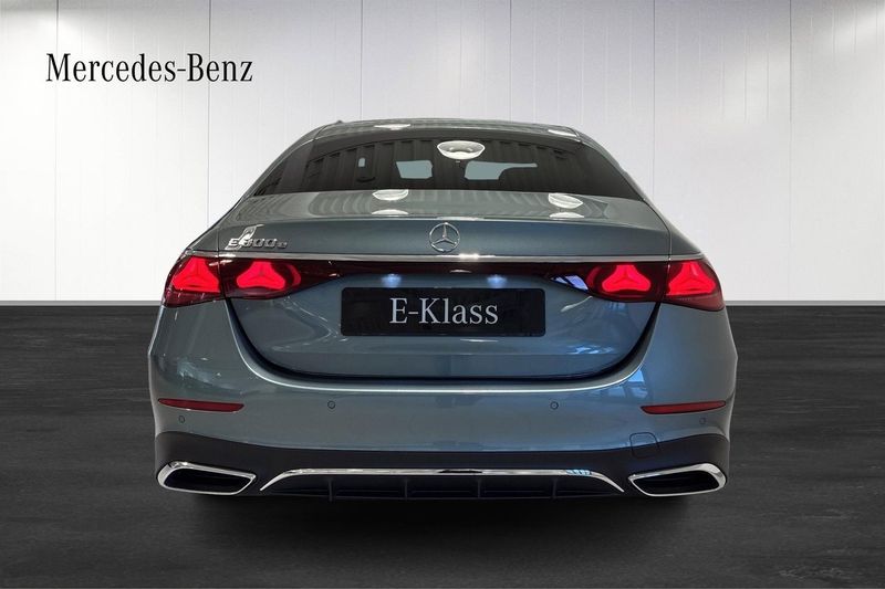 Mercedes E300 bild 14