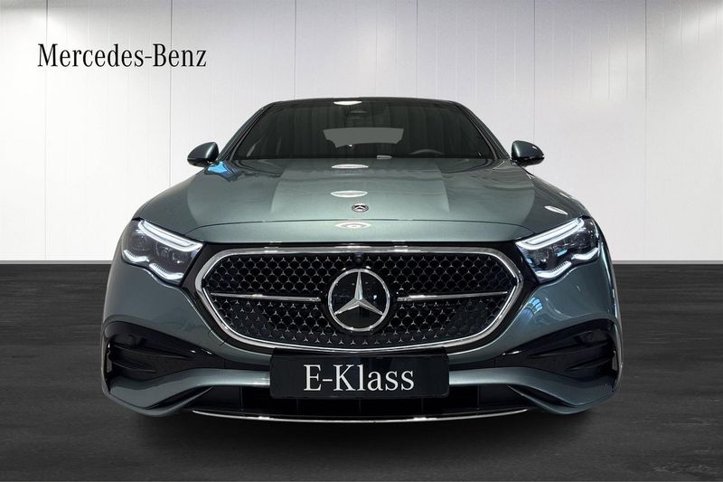 Mercedes E300 bild 12