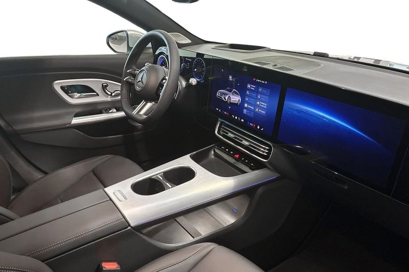 Mercedes CLA350 bild 9