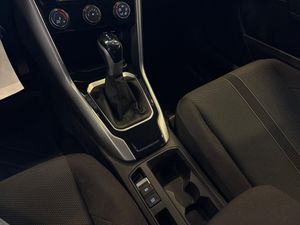 Volkswagen T-Roc bild 13