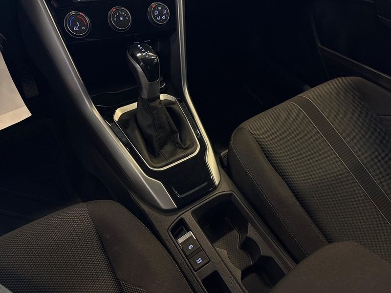 Volkswagen T-Roc bild 13