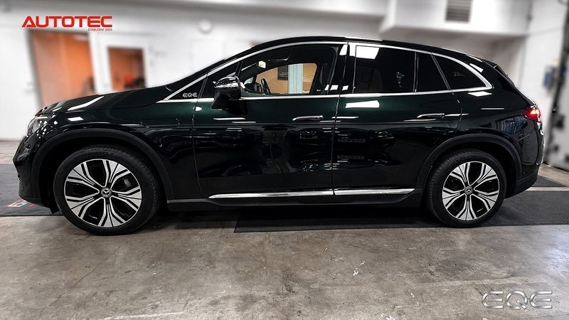 Mercedes EQE350 SUV bild 9