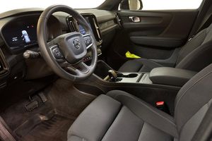 Volvo EX40 bild 8